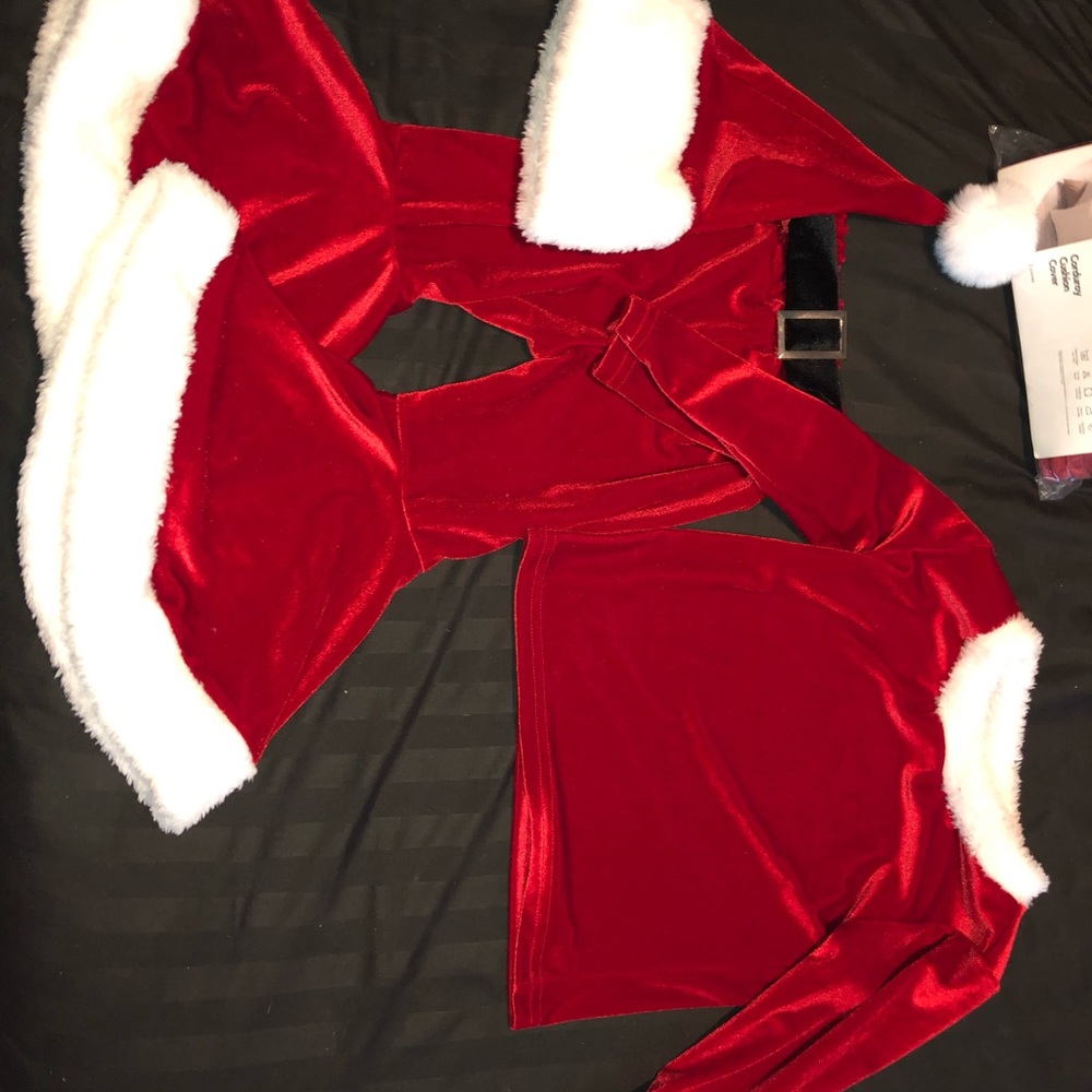 Toddler’s Santa Outfit 2t-3t